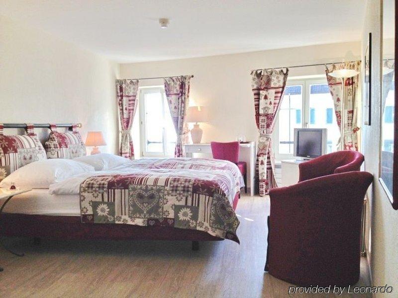 Hotel Hirschen Rapperswil-Jona Bagian luar foto